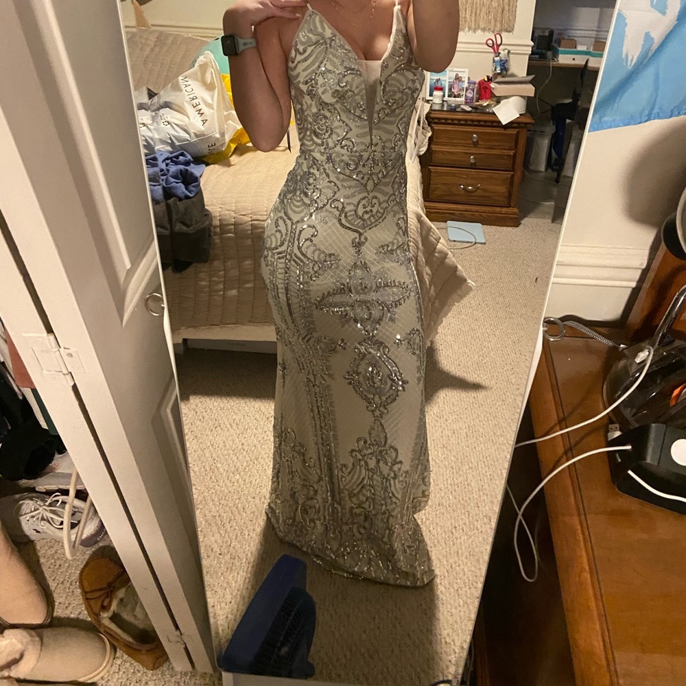 Formal Dress, never worn